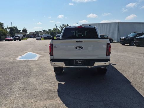 Used 2024 Ford F150 Lariat w/ FX4 Off-Road Package AWD/4WD image 7