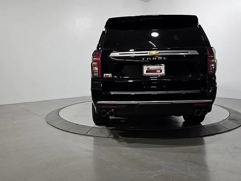 Used 2024 Chevrolet Tahoe High Country AWD/4WD image 4