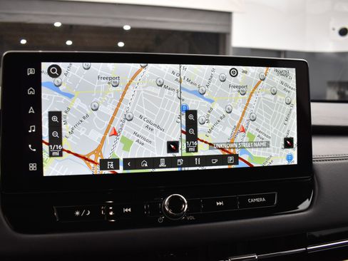 Used 2025 Mitsubishi Outlander SE image 9