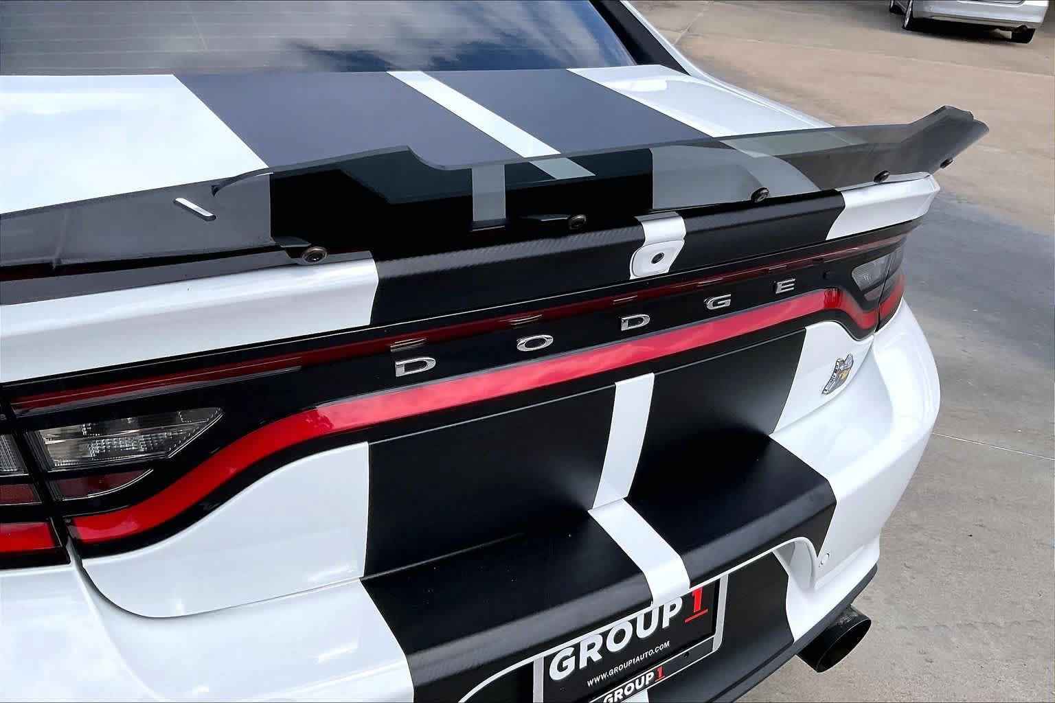 Used 2022 Dodge Charger Scat Pack w/ Dynamics Package RWD image 29