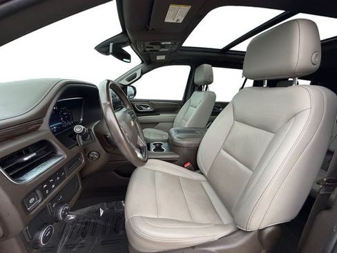 Used 2022 Chevrolet Tahoe LT w/ LT Signature Plus Package RWD image 10