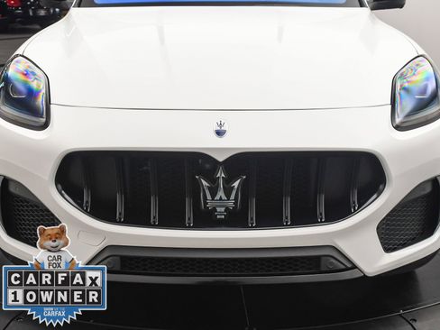 Used 2025 Maserati Grecale Modena AWD/4WD image 26
