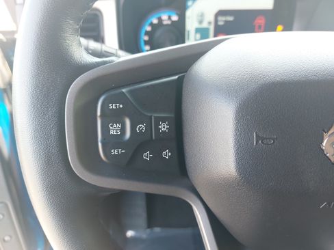 Used 2024 Ford Bronco Outer Banks AWD/4WD image 17