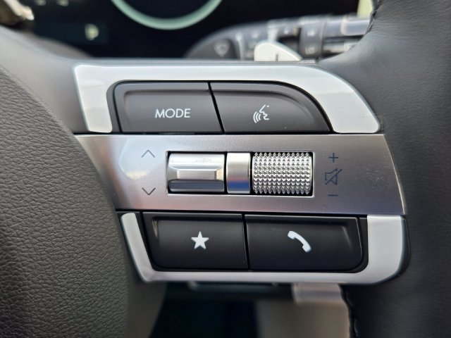 New 2026 Hyundai Tucson Limited FWD image 12