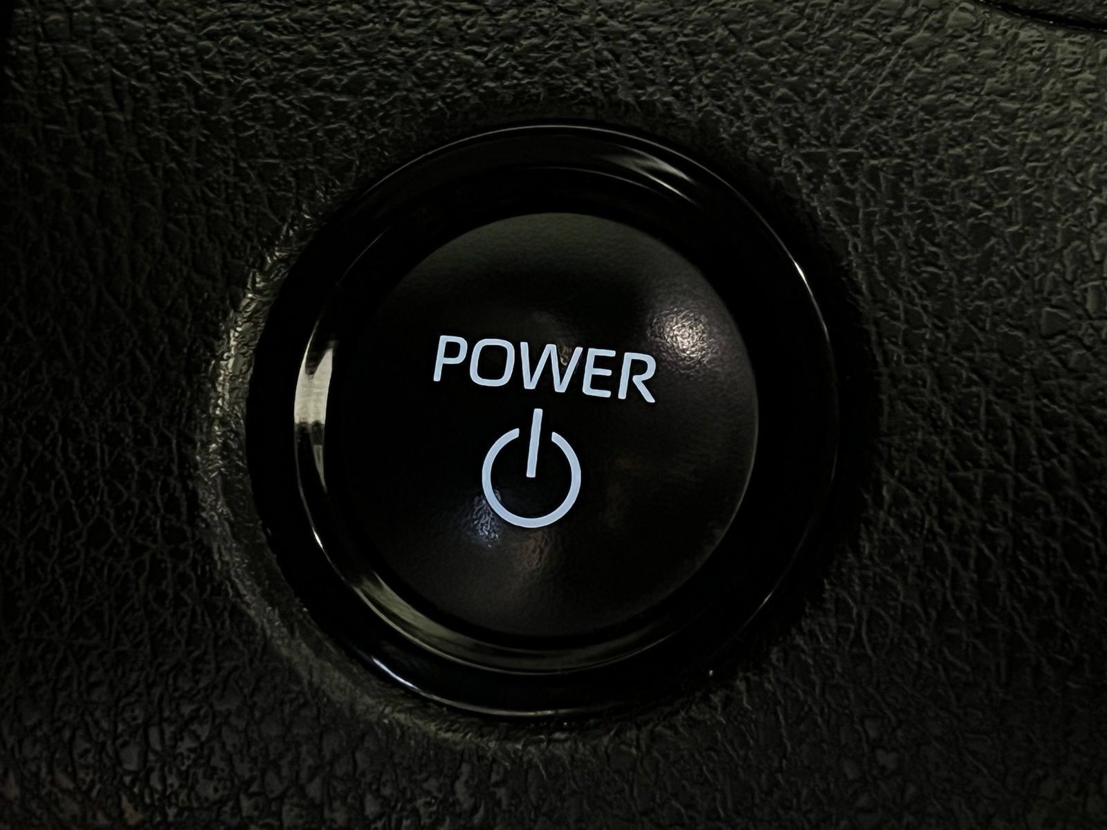 Certified 2025 Toyota Camry LE FWD image 19