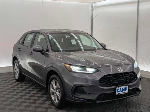 Used 2025 Honda HR-V LX image 8