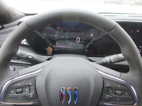 New 2026 Buick Envista Preferred w/ Convenience I Package FWD image 17