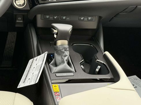 New 2025 Lexus ES 350 Premium image 15