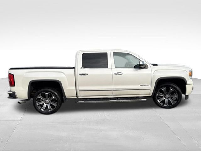 Used 2015 GMC Sierra 1500 Denali w/ Driver Alert Package AWD/4WD image 8