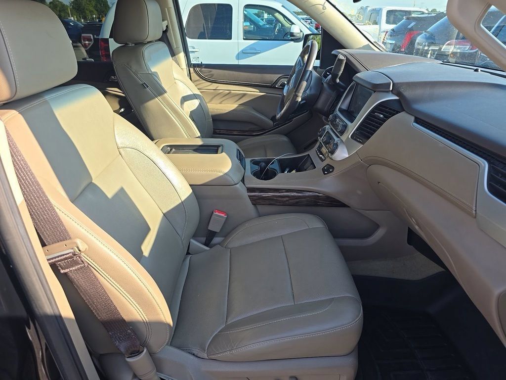 Used 2018 GMC Yukon SLT w/ Premium Edition AWD/4WD image 21