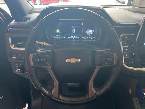 Used 2023 Chevrolet Suburban High Country AWD/4WD image 22