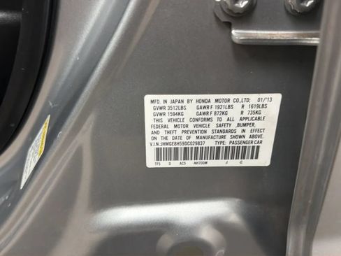 Used 2013 Honda Fit Sport image 22
