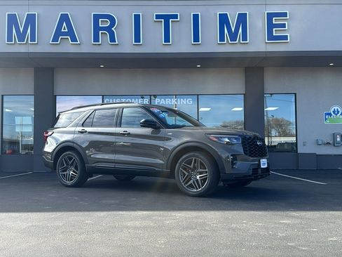 New 2026 Ford Explorer ST-Line image 8