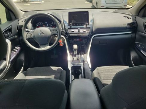 Used 2023 Mitsubishi Eclipse Cross LE AWD/4WD image 12