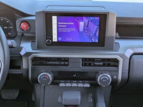 Used 2024 Toyota Tacoma TRD Off-Road image 18