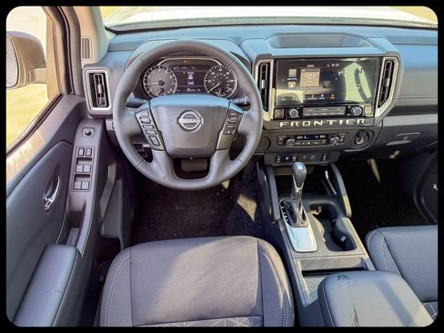 New 2025 Nissan Frontier SV w/ SV Convenience Package image 24