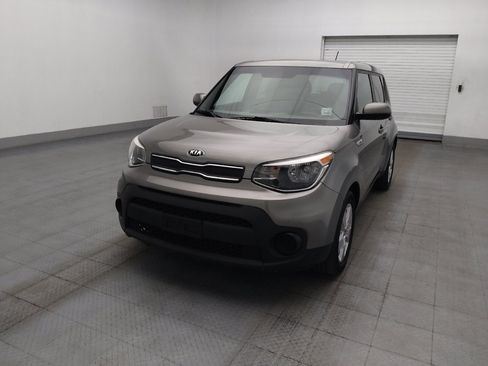 Used 2017 Kia Soul FWD image 15