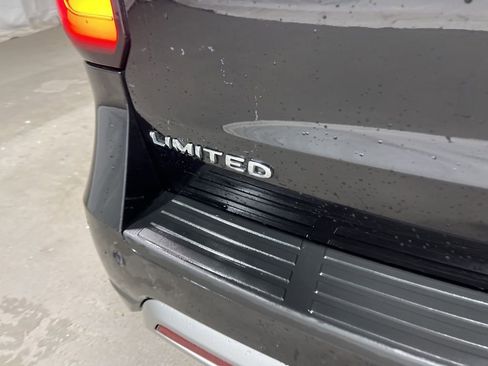 Used 2024 Ford Expedition Max Limited image 19