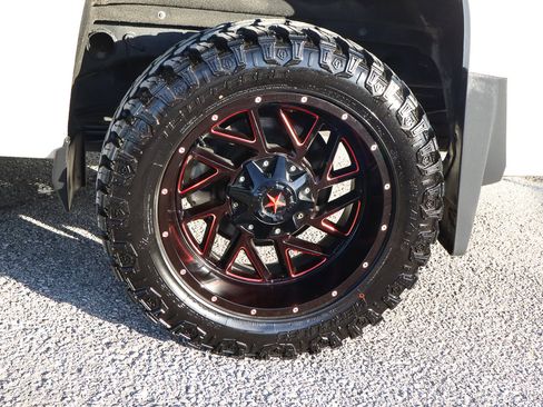 Used 2014 Chevrolet Silverado 1500 High Country w/ High Country Premium Package image 17