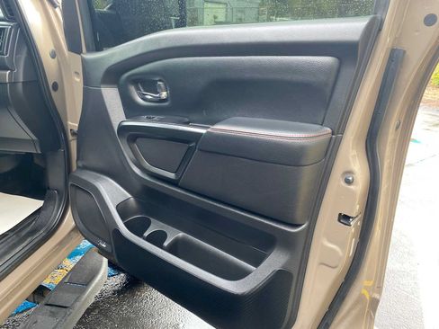 Used 2021 Nissan Titan PRO-4X w/ Pro-4x Utility Package AWD/4WD image 43