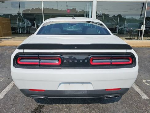 Used 2023 Dodge Challenger SXT RWD image 2