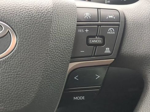 Used 2025 Toyota Camry LE w/ Convenience Package FWD image 24
