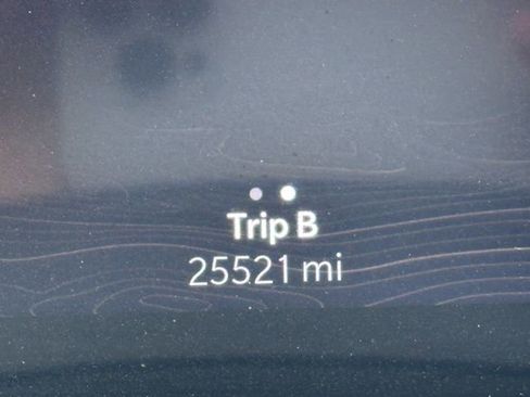 Used 2024 Jeep Grand Cherokee L Limited image 16