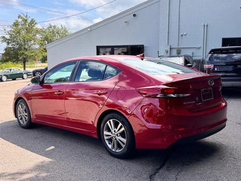 Used 2017 Hyundai Elantra Value Edition FWD image 4