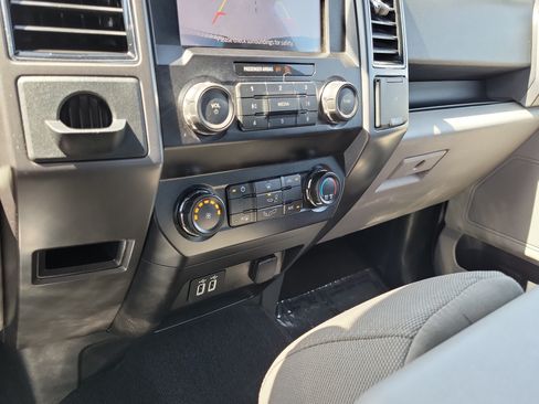 Certified 2019 Ford F150 XLT w/ Equipment Group 301A Mid RWD image 26