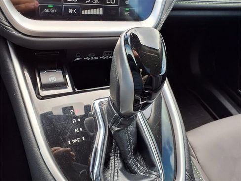 Certified 2024 Subaru Outback Onyx Edition image 19