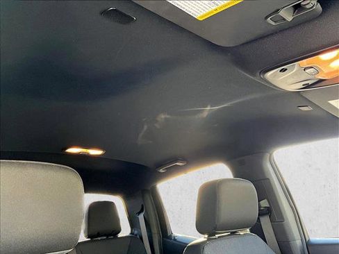 Certified 2024 Chevrolet Colorado Trail Boss w/ Technology Package image 17