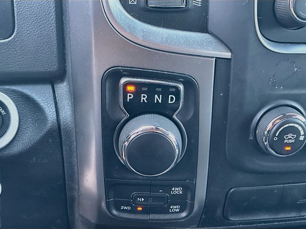 Used 2023 RAM 1500 Classic SLT AWD/4WD image 16