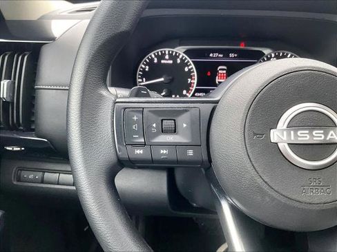 Certified 2024 Nissan Pathfinder S image 23