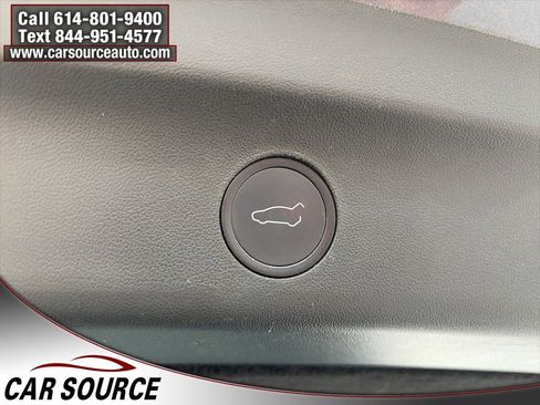 Used 2021 Tesla Model Y Long Range AWD/4WD image 8