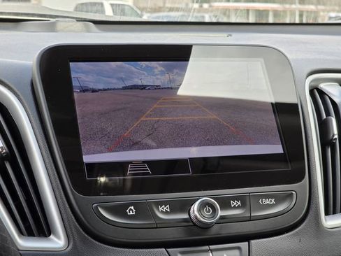 Used 2023 Chevrolet Malibu LT image 11