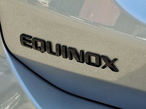 Used 2024 Chevrolet Equinox RS AWD/4WD image 30