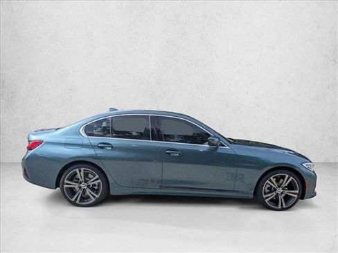 Used 2021 BMW 330i Sedan w/ Premium Package RWD image 4