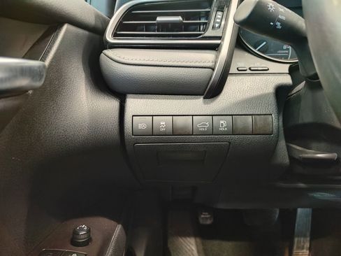 Used 2024 Toyota Camry SE FWD image 17