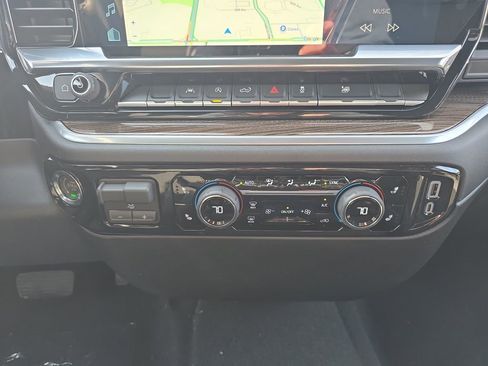 New 2026 Chevrolet Silverado 1500 LT image 20