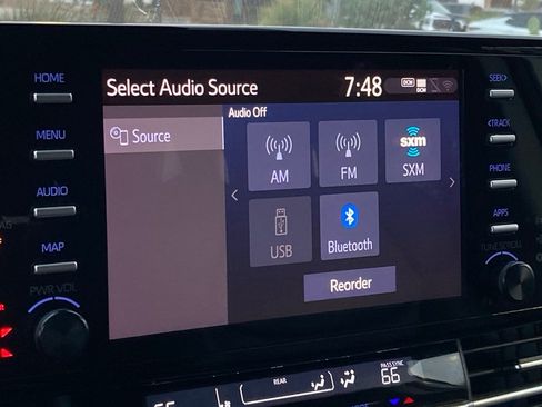 Used 2021 Toyota Sienna LE image 23