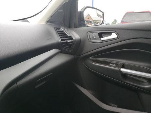 Used 2019 Ford Escape SE AWD/4WD image 26