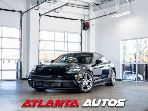 Used 2019 Porsche Panamera image 1