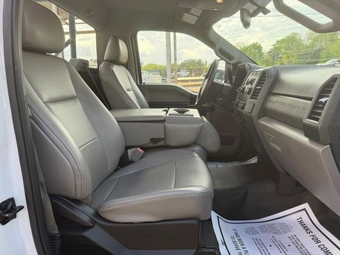 Used 2019 Ford F250 XL w/ Power Equipment Group image 14