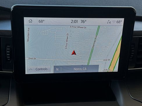 New 2024 Ford Explorer XLT w/ Equipment Group 202A image 18