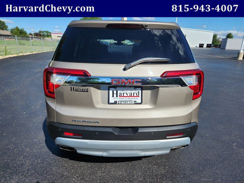 Used 2023 GMC Acadia SLE image 5