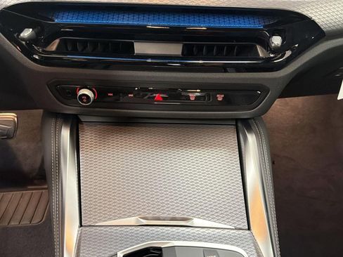 New 2026 BMW i4 xDrive40i w/ M Sport Package image 19