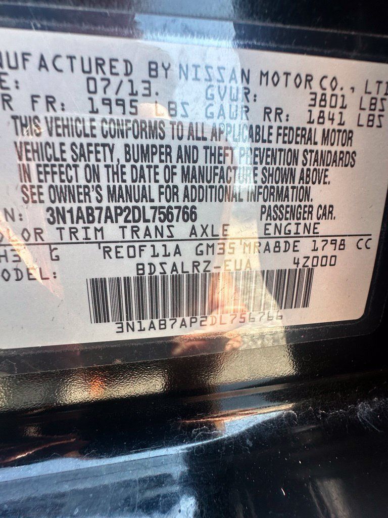 Used 2013 Nissan Sentra SR w/ Driver Pkg FWD image 9