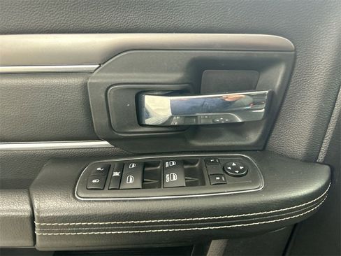 Certified 2022 RAM 1500 Classic Warlock w/ Trailer Tow Group image 11