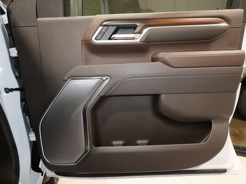 Certified 2025 GMC Sierra 2500 Denali w/ Denali Reserve Package image 20