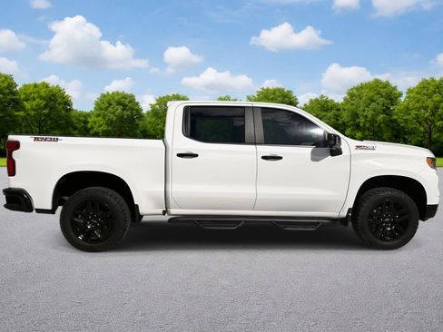 Used 2022 Chevrolet Silverado 1500 LT Trail Boss w/ LT Trail Boss Premium Package image 8